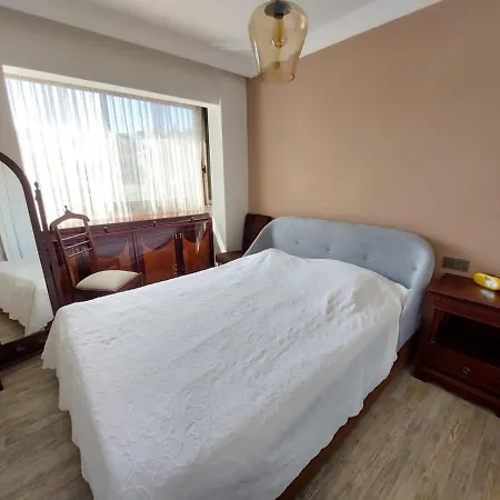 Flat Close To The Sea With Balcony In غولتوركبوكو